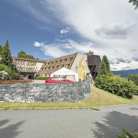 Wellness Hotel Diana Velke Losiny Exterior photo